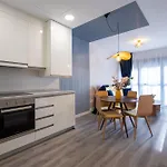 公寓 Modern Next To Train/bus Station 马拉加